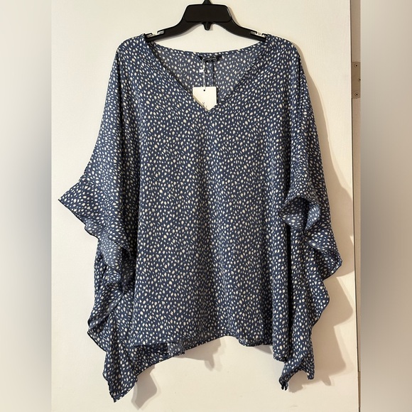 BloomChic batwing asymmetrical flowy top size 12 - Picture 7 of 13